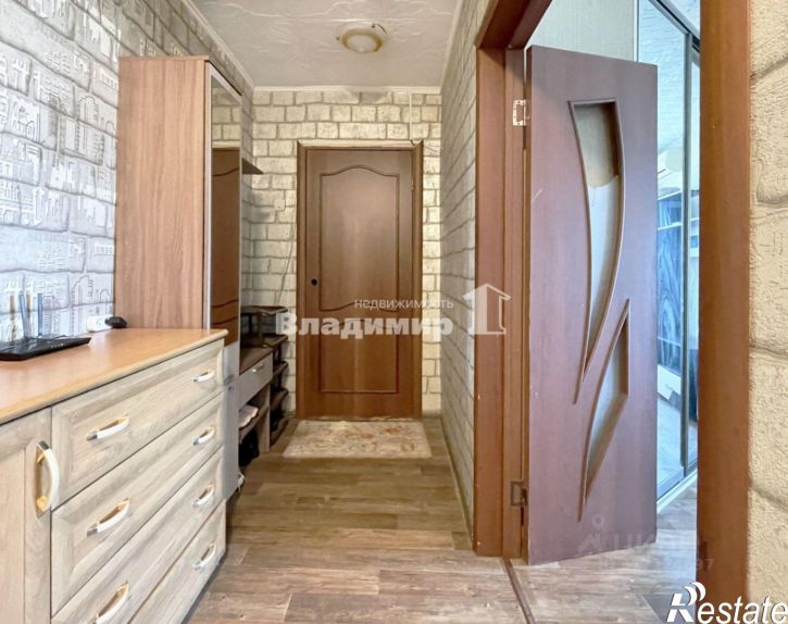 2-комн квартира поселок Врангель мкр