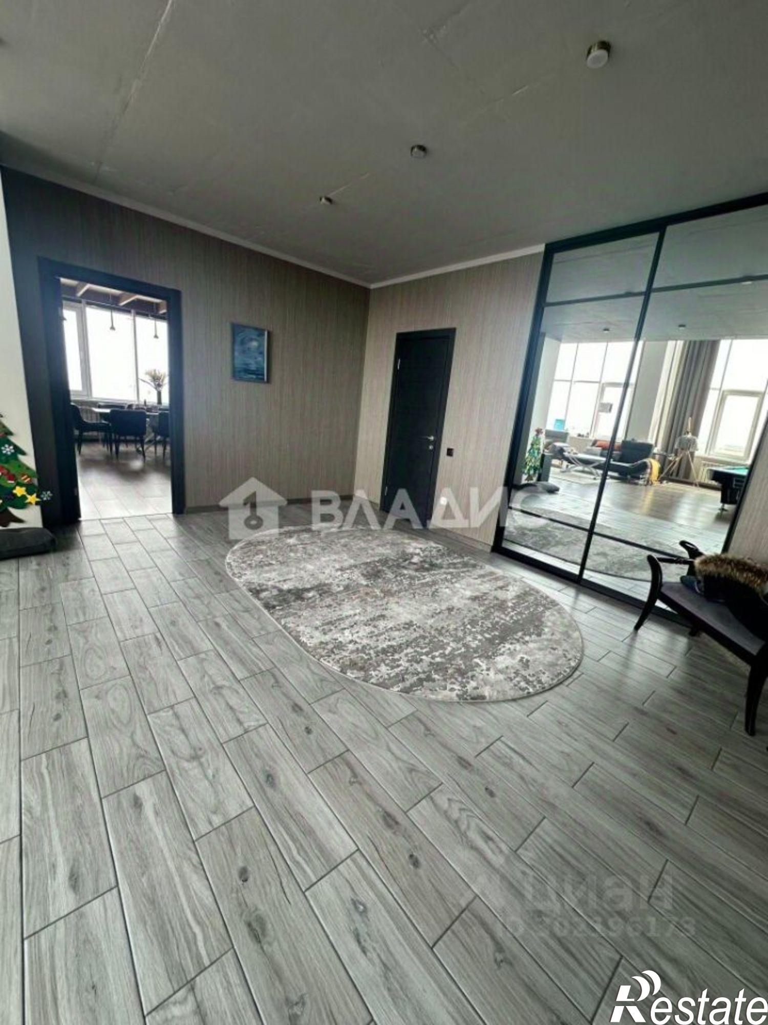 Купить квартиру за 14 000 000 рублей на Заводская улица, 11