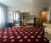 2-комн, 43кв м, этаж 3/5 улица Постникова, 15