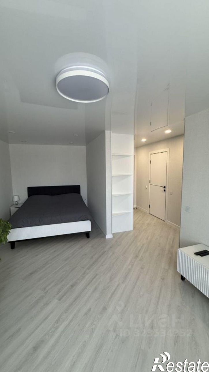 1-комн квартира улица Приморского Комсомола, 33,  д. 33