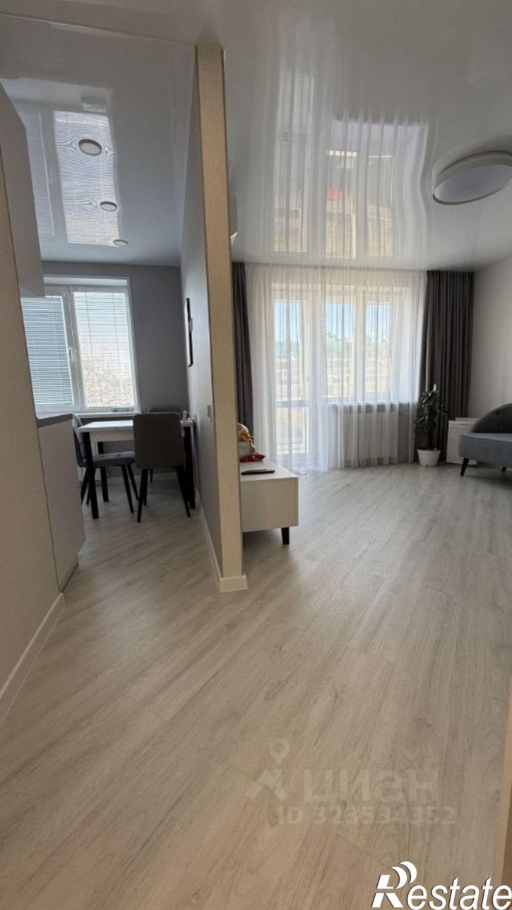 1-комн квартира улица Приморского Комсомола, 33,  д. 33