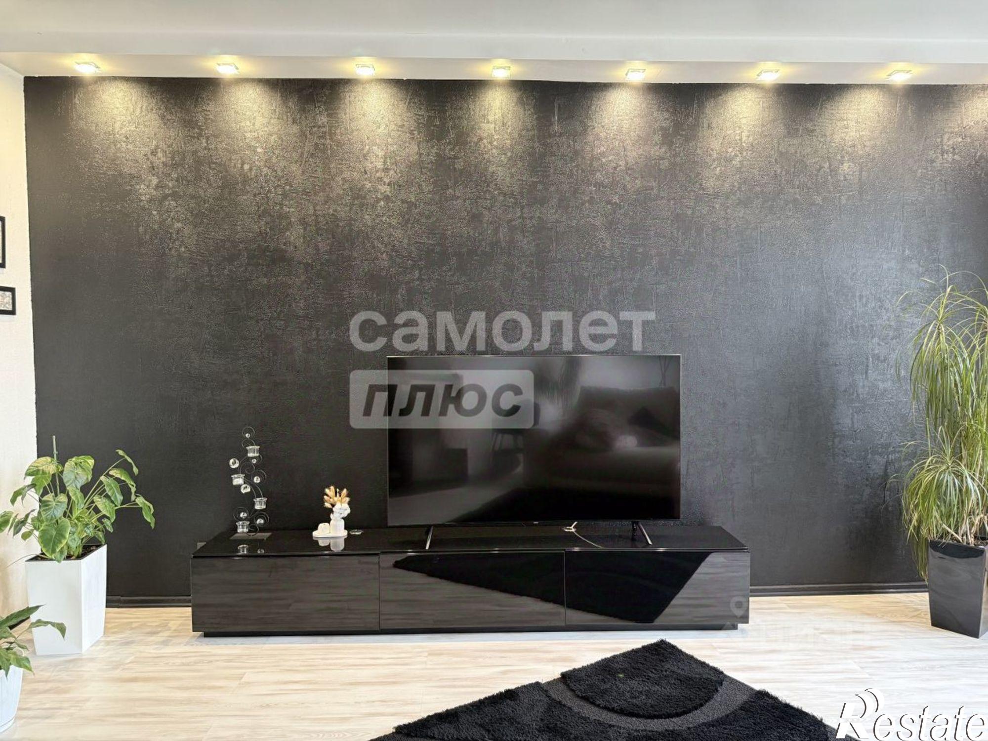 Купить квартиру за 10 170 000 рублей на Владивосток г., Советский, Кирова ул.