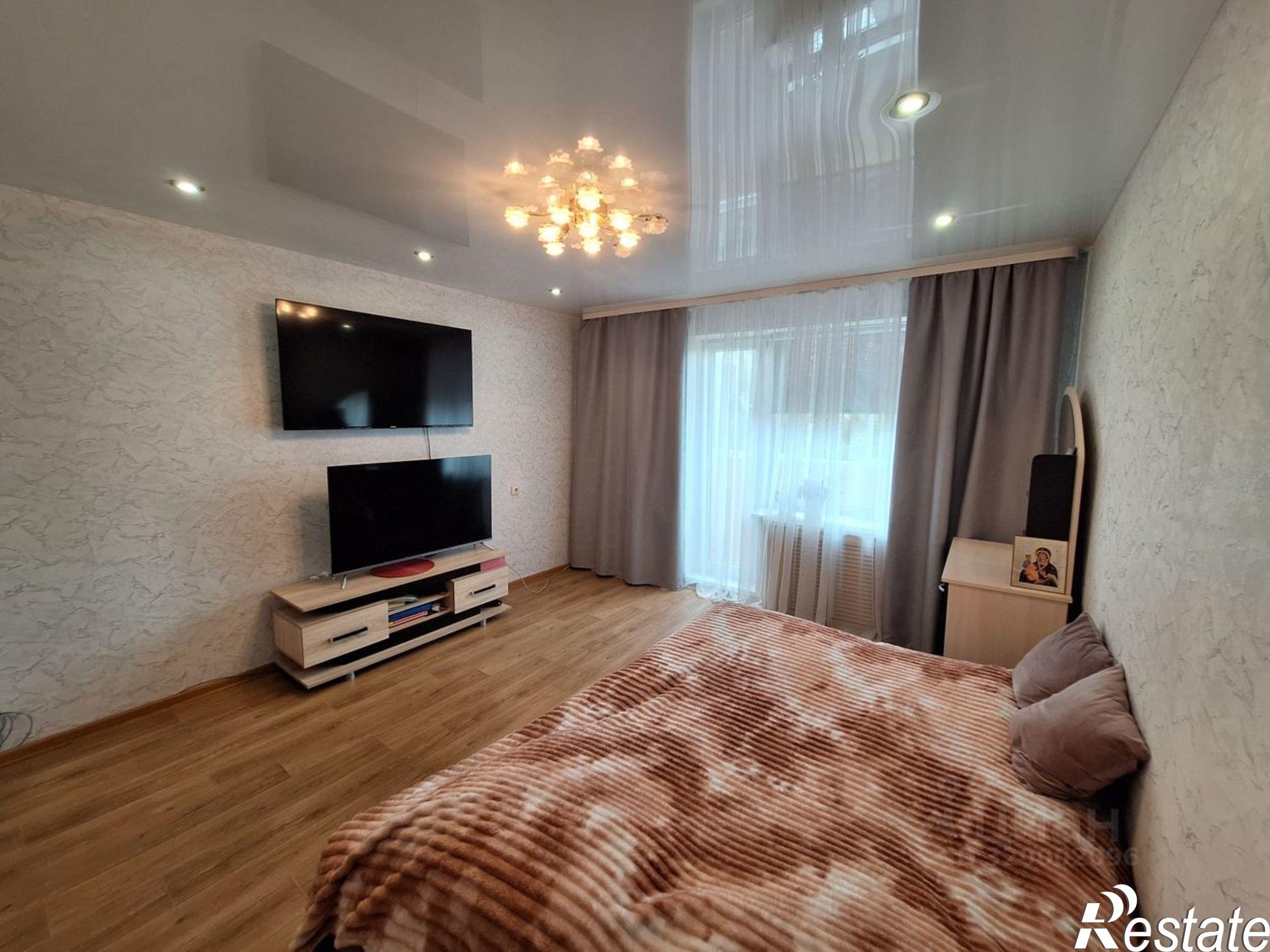 Купить квартиру за 4 300 000 рублей на Лесозаводск г., Королева ул., 4