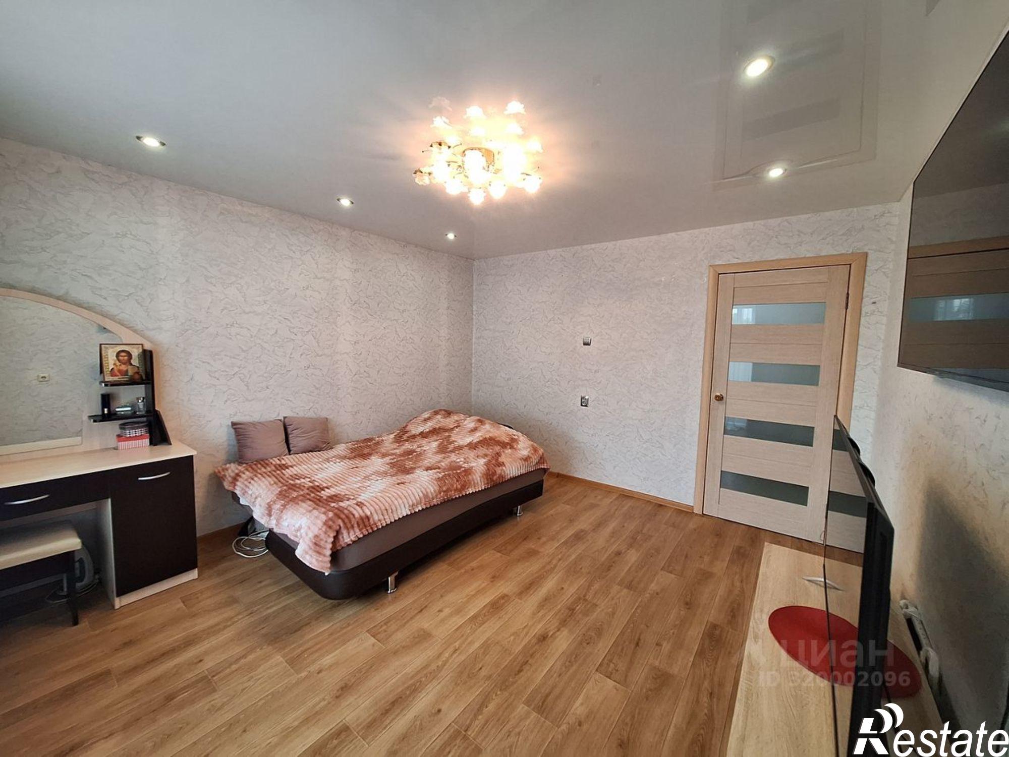 Купить квартиру за 4 300 000 рублей на Лесозаводск г., Королева ул., 4