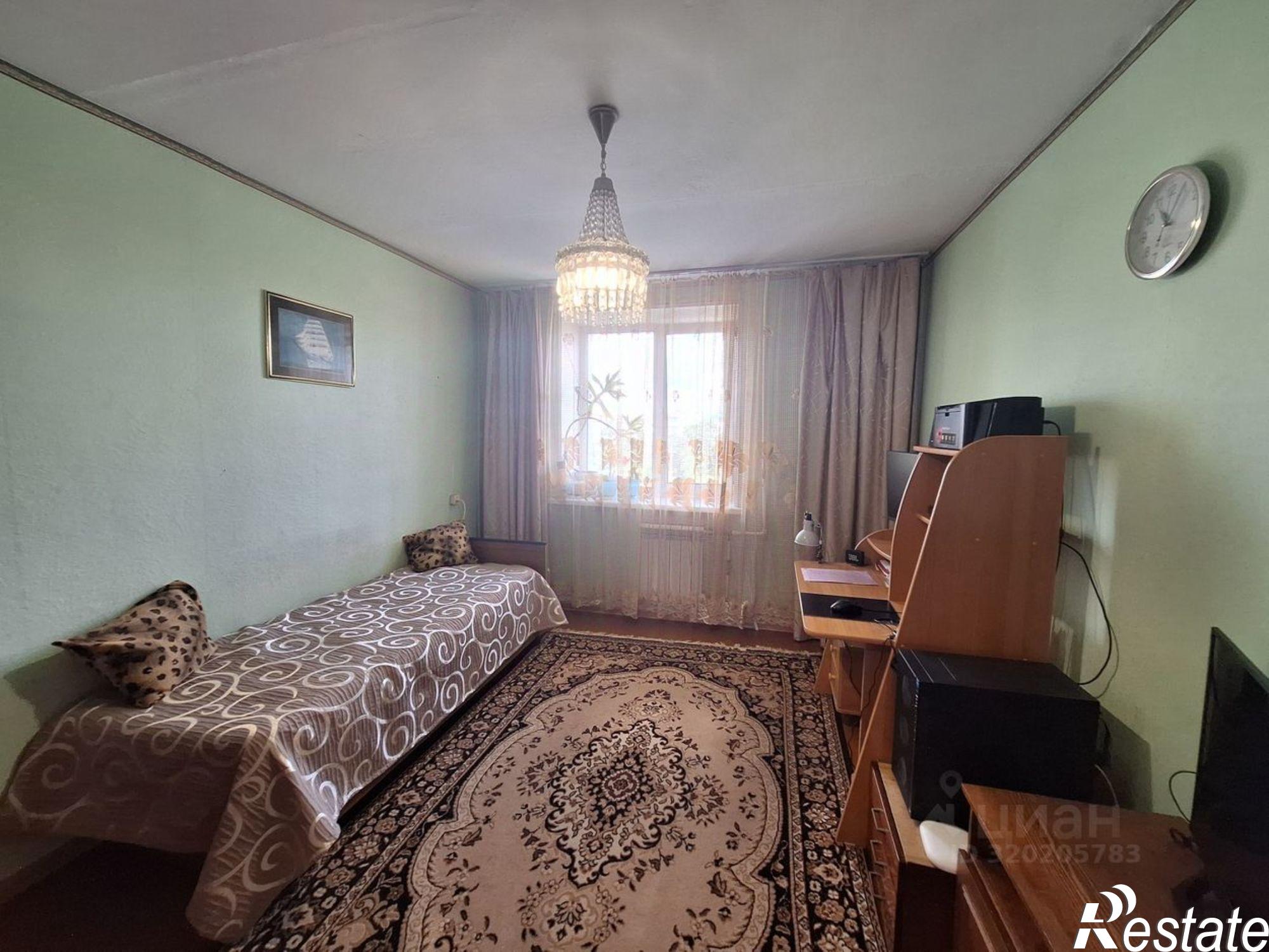 Купить квартиру за 5 000 000 рублей на Лесозаводск г., Калининская ул., 35