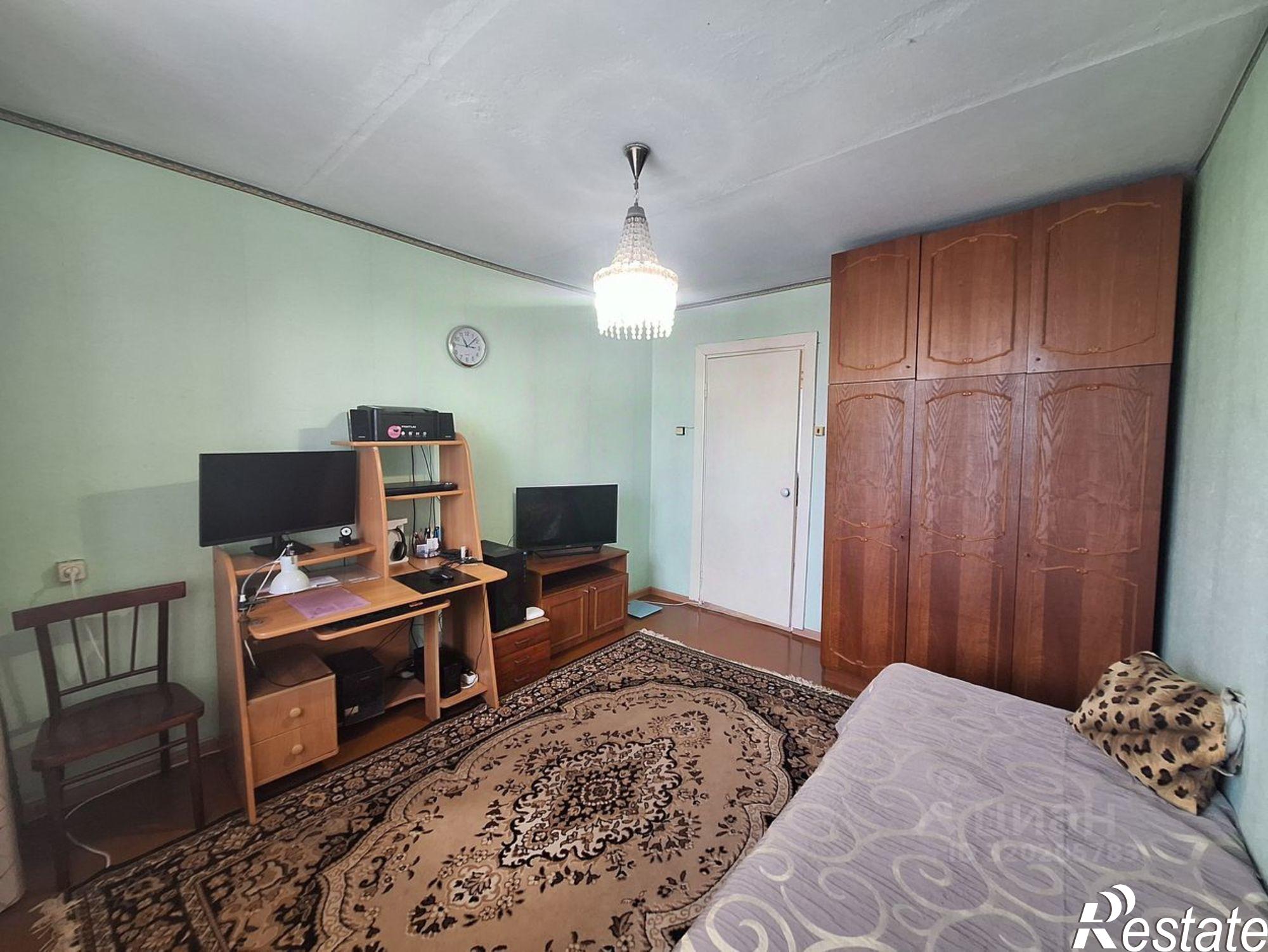 Купить квартиру за 5 000 000 рублей на Лесозаводск г., Калининская ул., 35