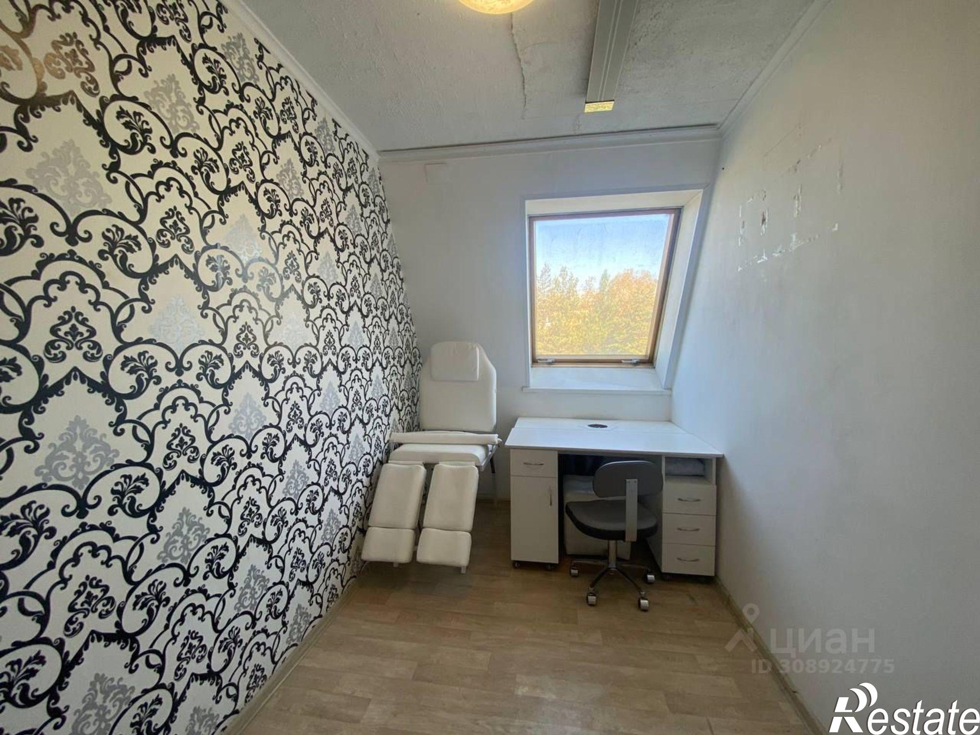 Купить помещение свободного назначения за 2 772 950 рублей на Калининская улица, 24