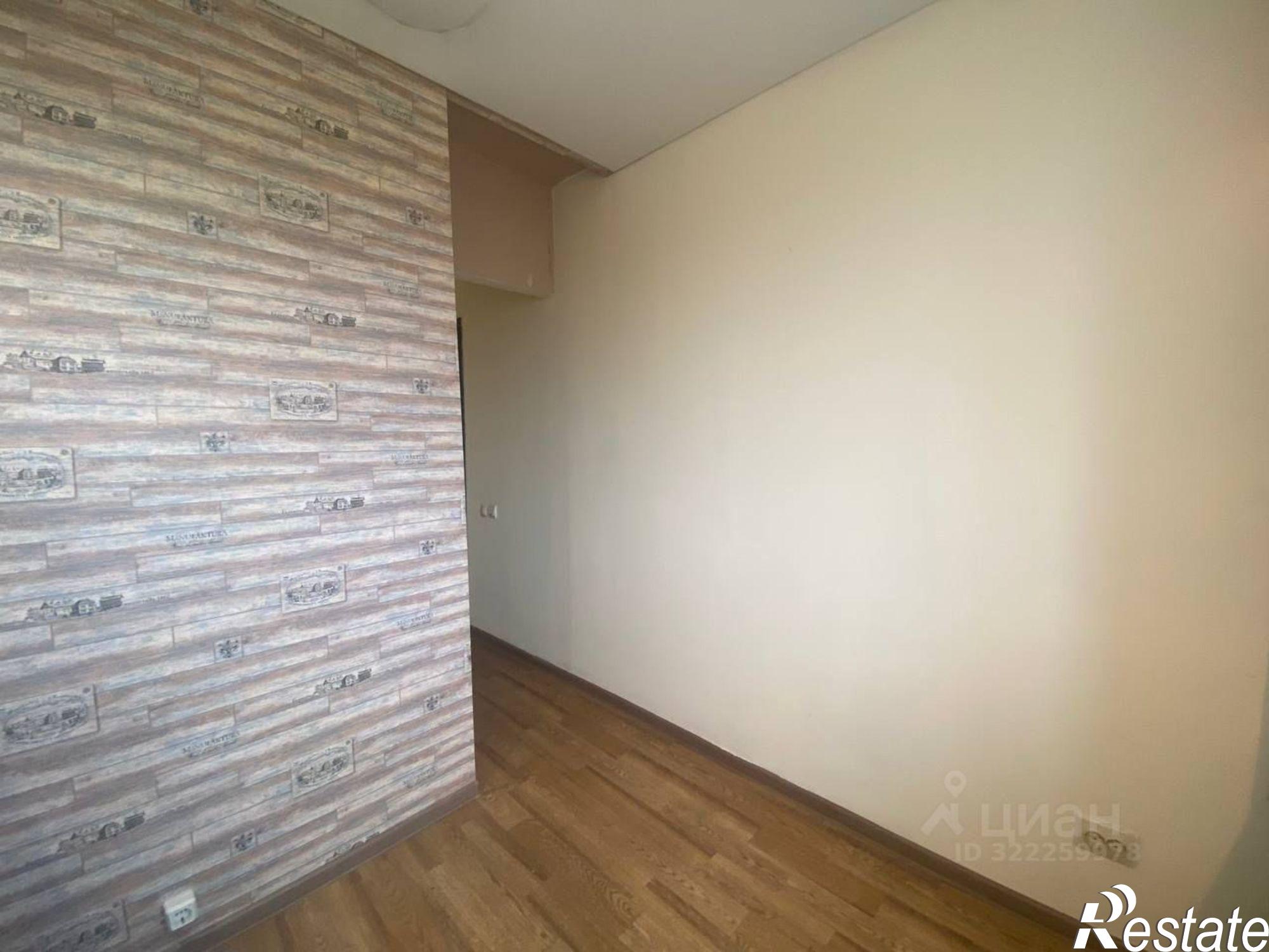 Купить квартиру за 3 800 000 рублей на Лесозаводск г., 9 Января ул., 61