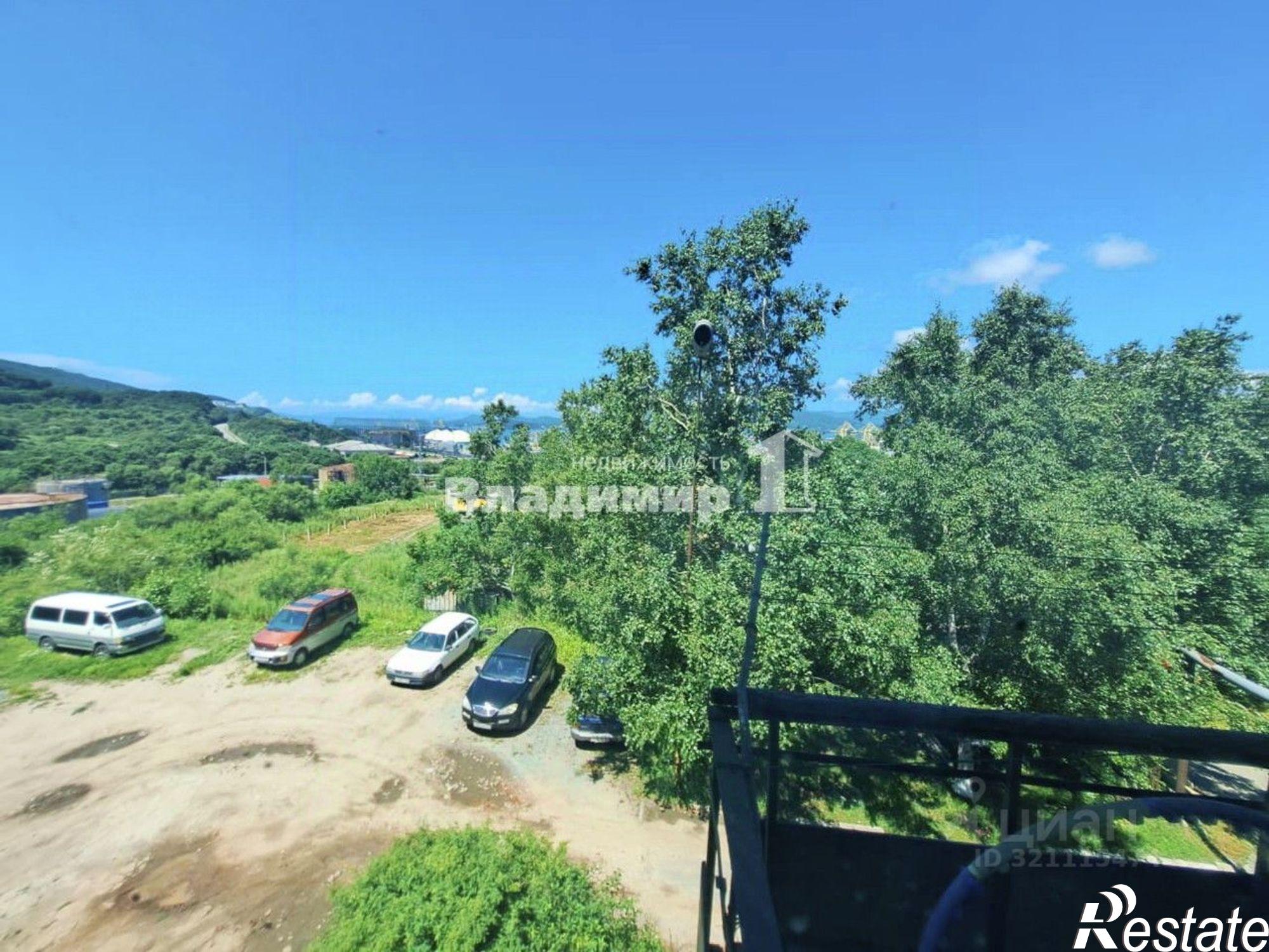 Купить квартиру за 4 200 000 рублей на поселок Врангель мкр