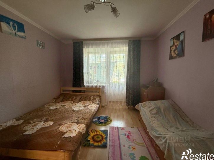 4-комн квартира село Михайловка, 1-й квартал, 2