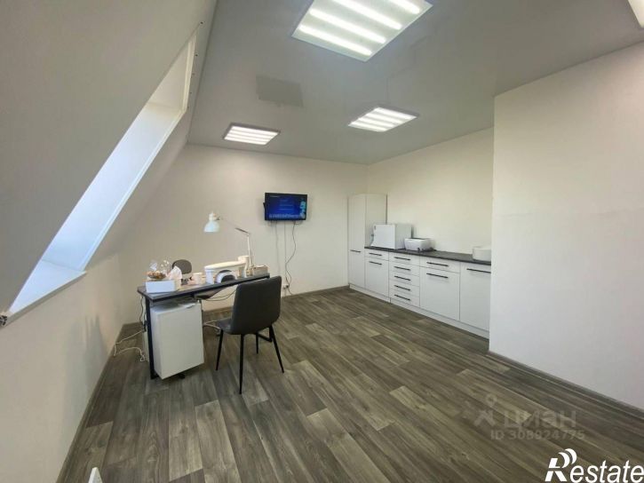 Помещение свободного назначения Калининская улица, 24,  д. 24