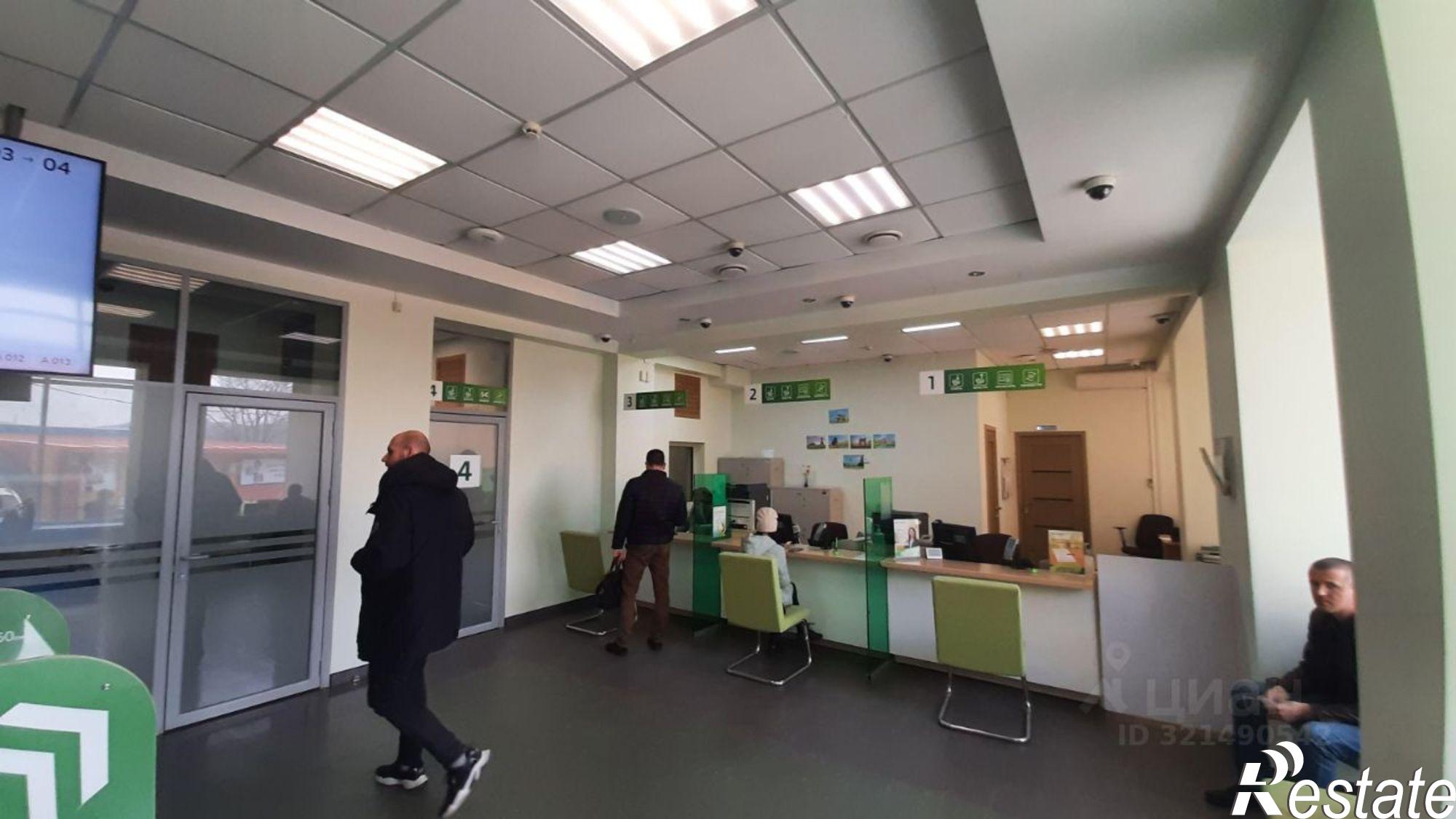 Купить офис, помещение под офис за 7 105 200 рублей на улица 50 лет Октября, 8