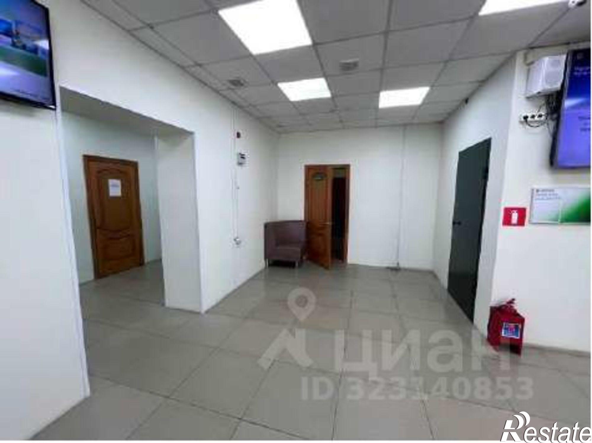 Купить офис, помещение под офис за 5 080 560 рублей на Ленинская улица, 11