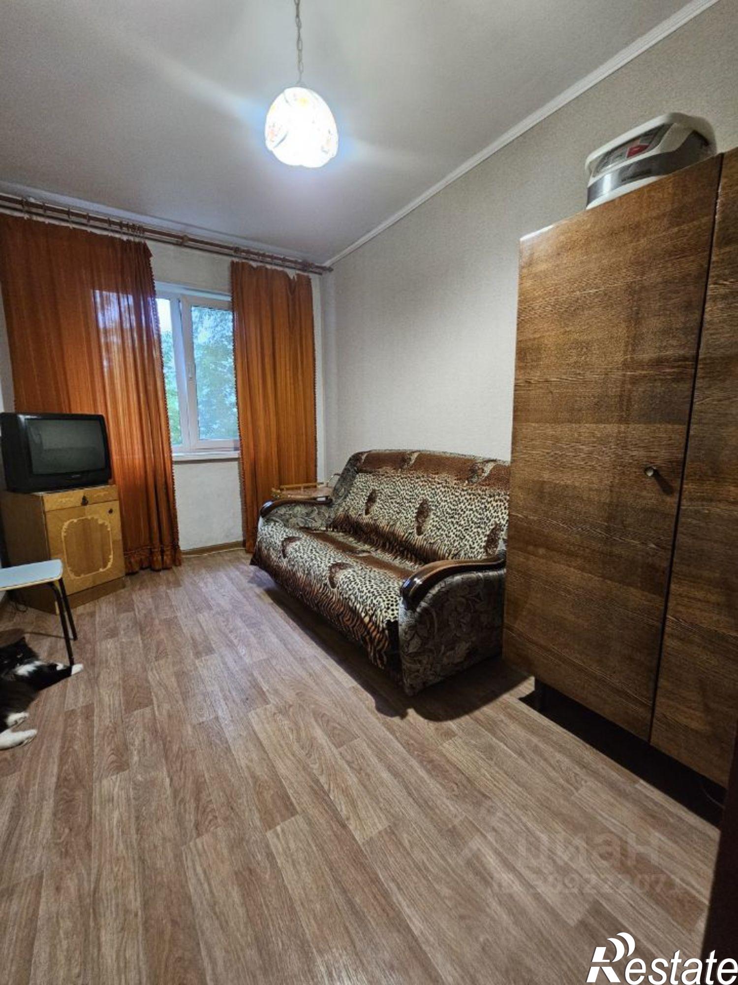 Сдать комнату за 8 500 рублей на Владивосток, улица Кирова, 42