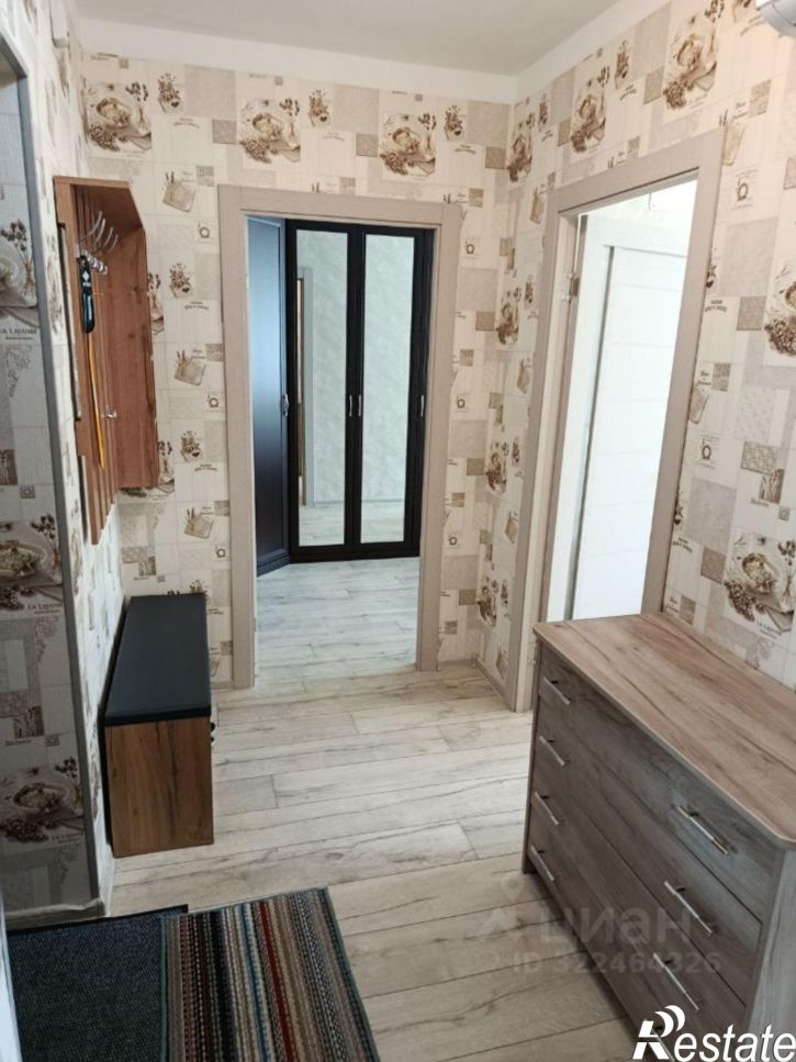 2-комн квартира Гаражная улица, 10,  д. 10