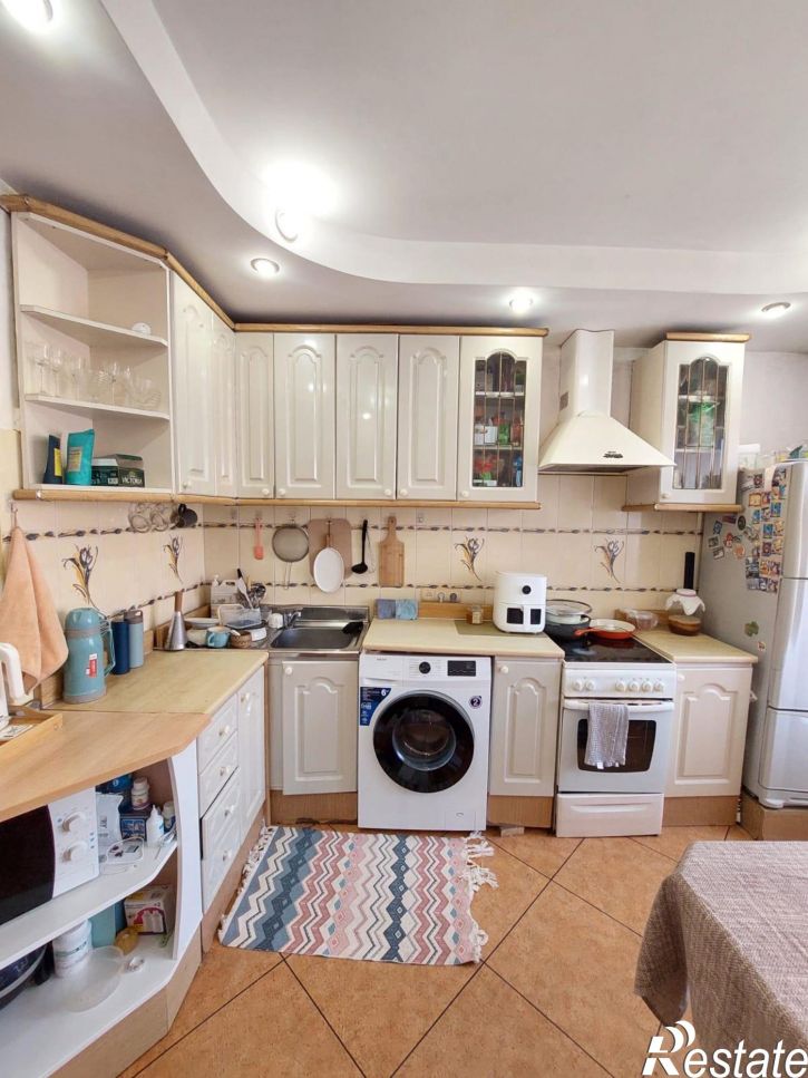 3-комн квартира квартал Второй Южный,Бокситогорская улица,43