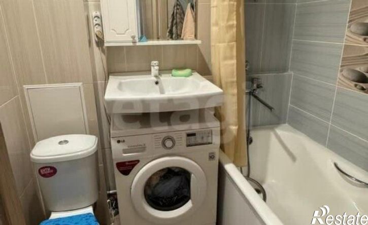 4-комн квартира улица Жуковского, 15,  д. 15