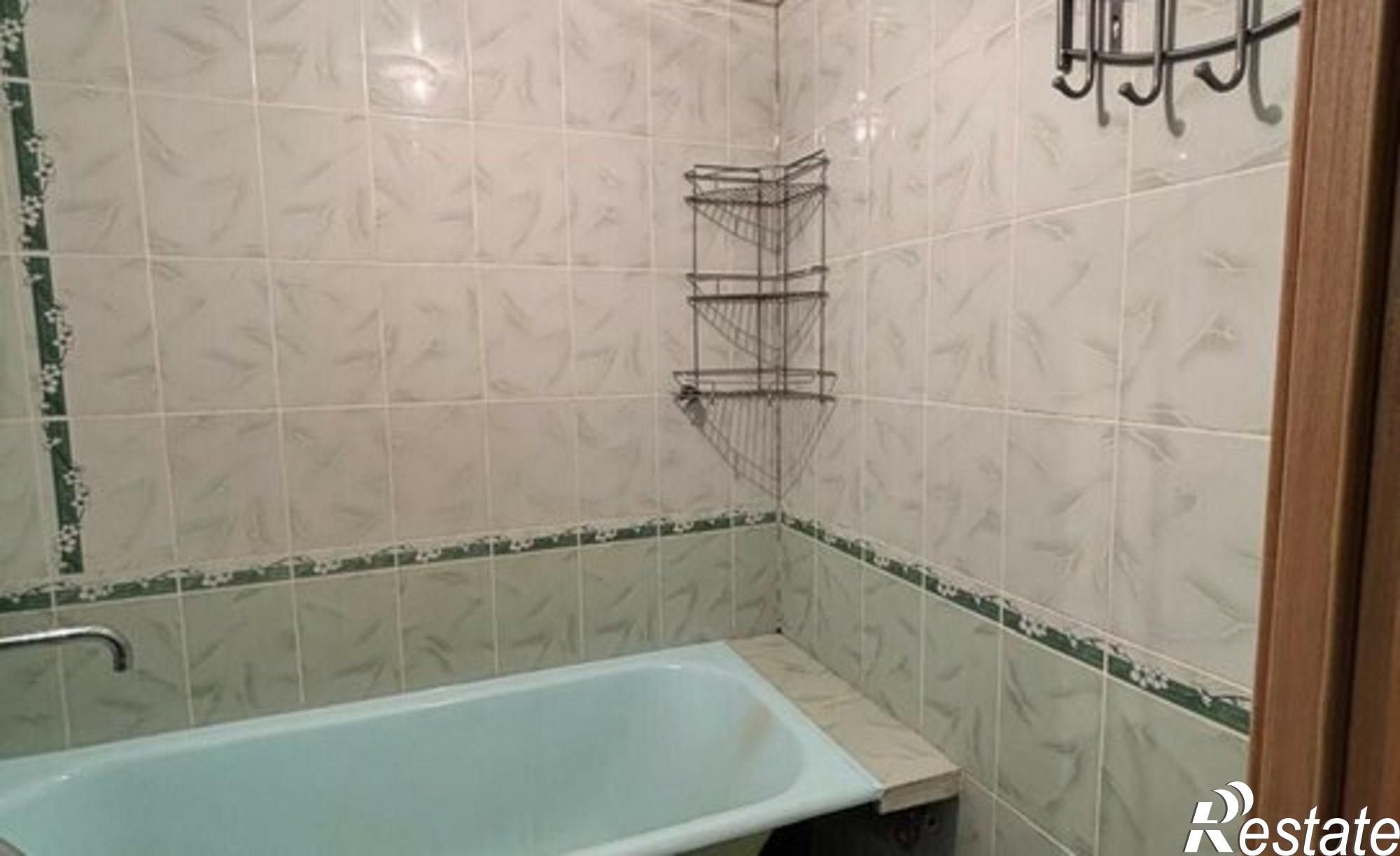 Купить квартиру за 3 500 000 рублей на Михайловский муниципальный округ, посёлок городского типа Новошахтинский, Ю