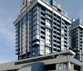 2-комн, 67кв м, этаж 13/15 Владивосток, улица Ильичёва, 4