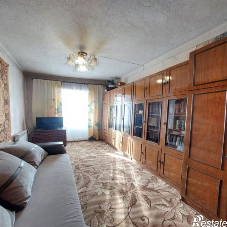 2-комн квартира квартал Ленинская,Владивостокская улица,18