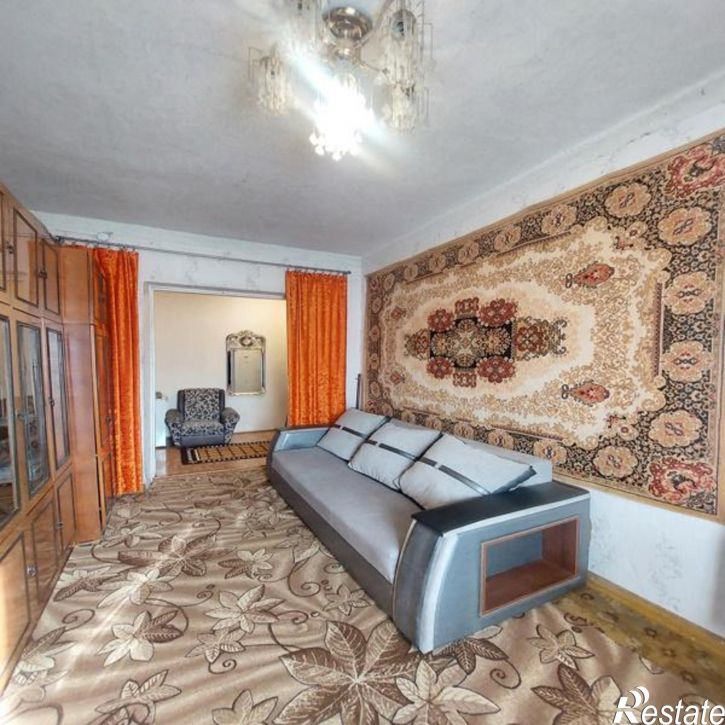 2-комн квартира квартал Ленинская,Владивостокская улица,18