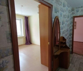 2-комн, 46кв м, этаж 1/5 Спортивная улица, 1