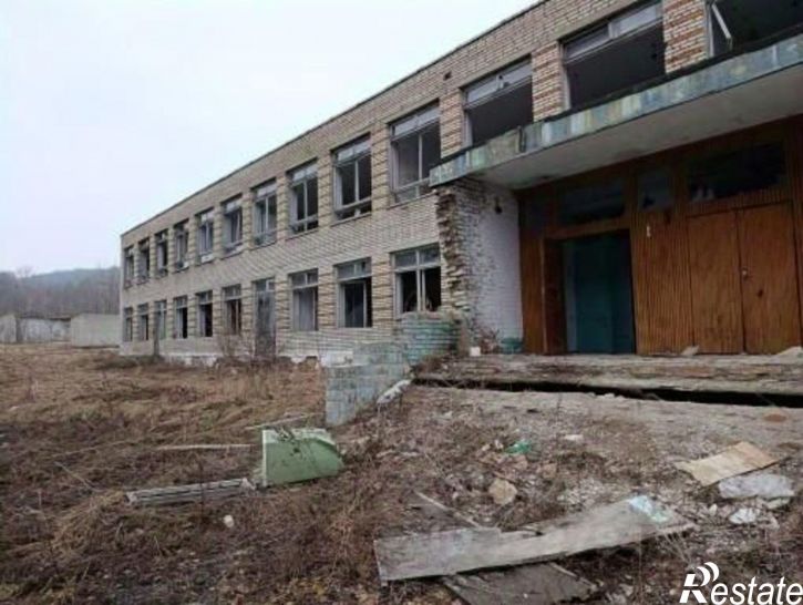 Отдельное здание м.о. Спасск-Дальний
