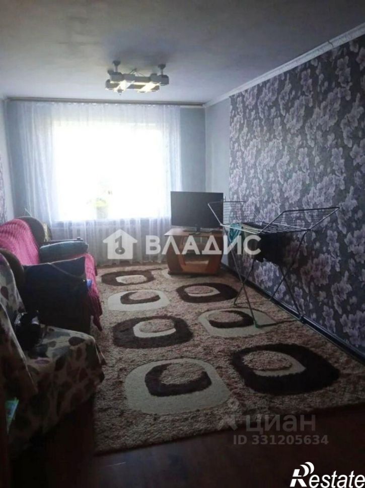 3-комн квартира Городская улица, 200,  д. 200