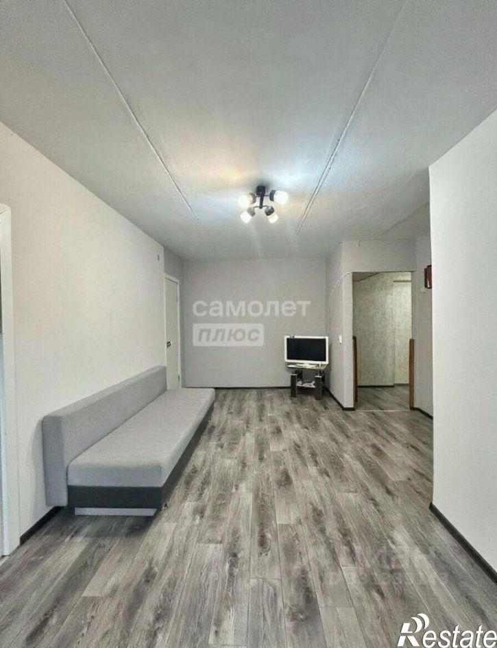 2-комн квартира улица Усатого, 3,  д. 3