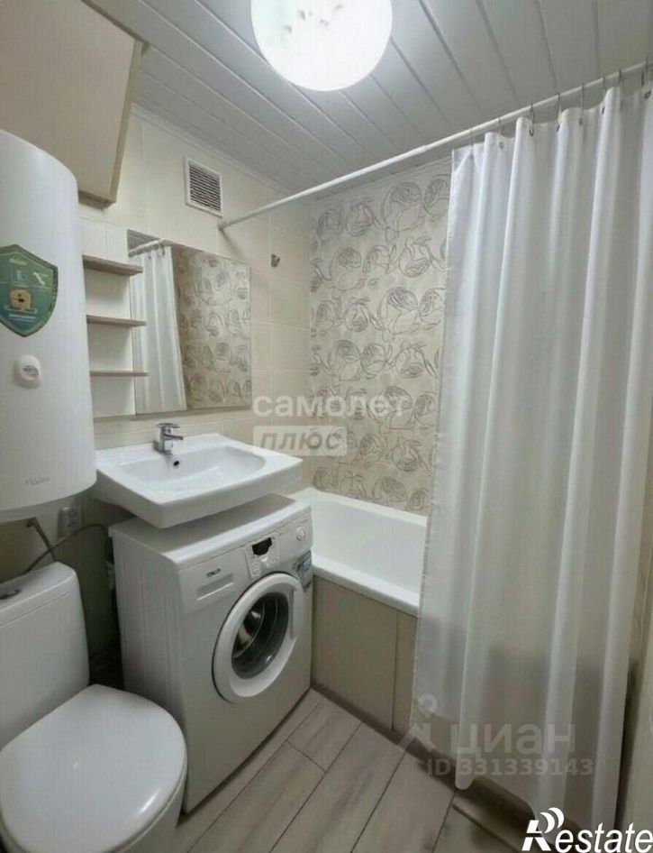 2-комн квартира улица Усатого, 3,  д. 3