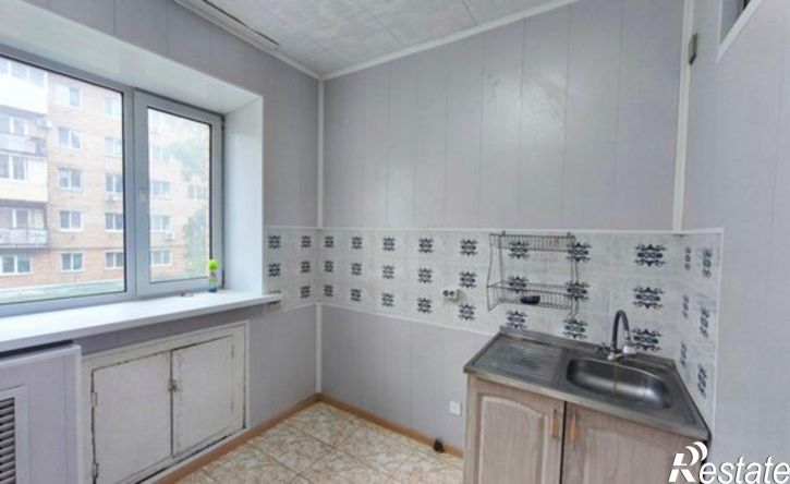 1-комн квартира ул Комарова, 10,  д. 10