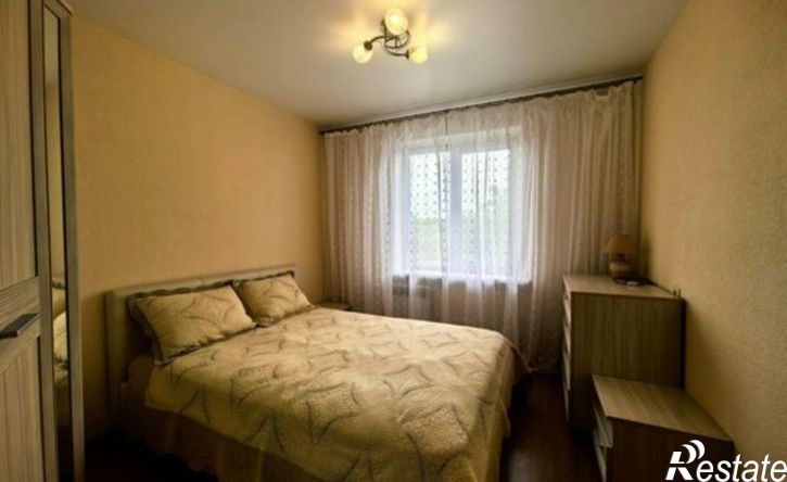 3-комн квартира Артём, 1-я Рабочая улица, 74