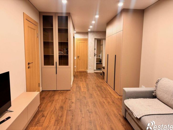 3-комн квартира Гризодубовой улица, 47