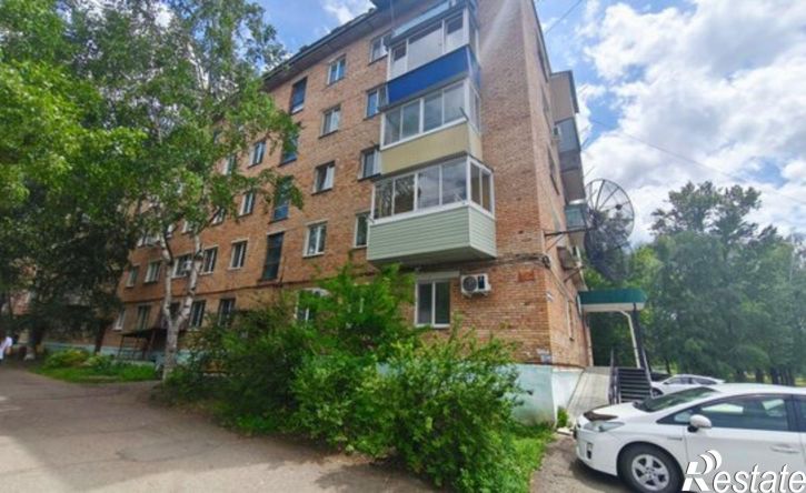 2-комн квартира ул Комарова, 15,  д. 15