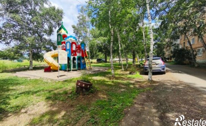 2-комн квартира ул Комарова, 15,  д. 15