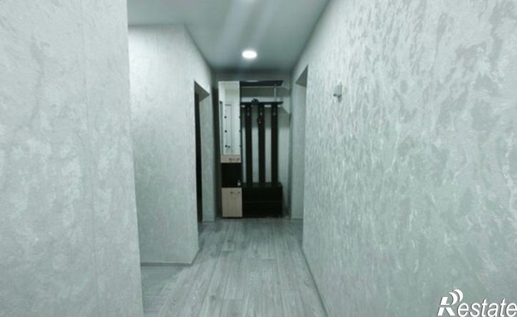 2-комн квартира ул Комарова, 15,  д. 15