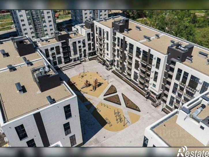 4-комн квартира Владивосток, Третья улица, 5в