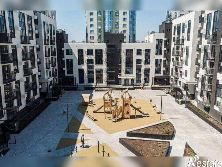 4-комн квартира Владивосток, Третья улица, 5в