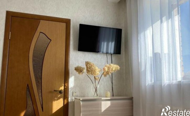 3-комн квартира ул Титова, 64,  д. 64