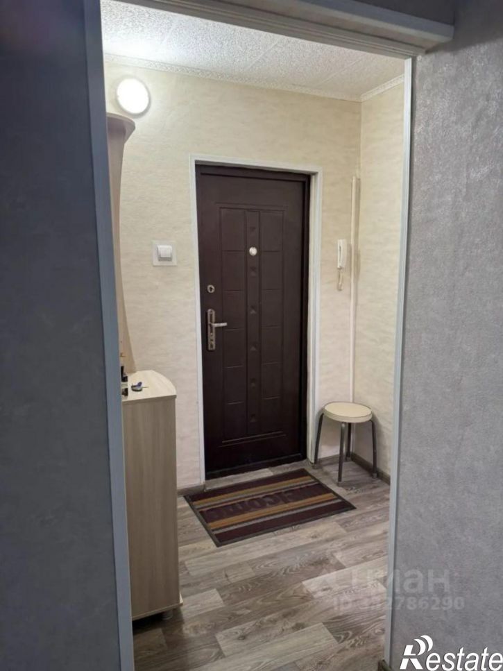1-комн квартира мкр 3-й, 10,  д. 10