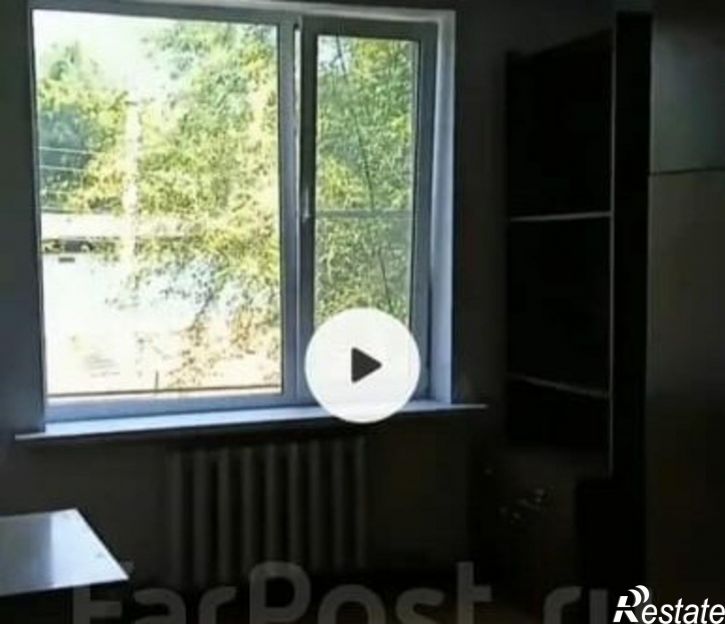 3-комн квартира Партизанск, Центральная улица, 2