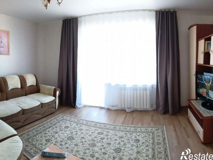 5-комн квартира ул имени В.А. Маслакова, 12А,  д. 12А