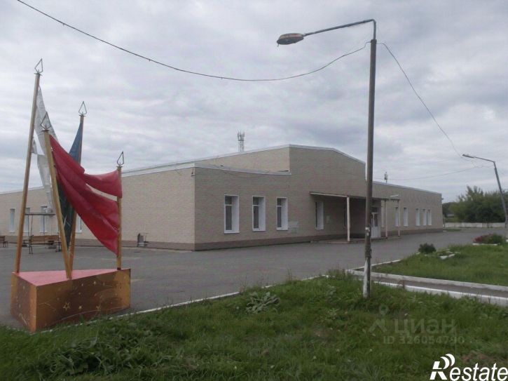 3-комн квартира ул Авиаторов, 24,  д. 24