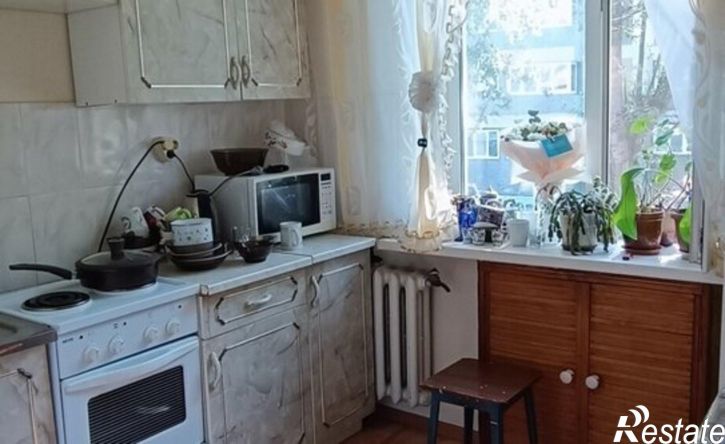 2-комн квартира пр-кт Горького, 9,  д. 9
