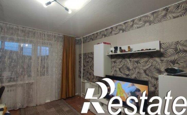 2-комн квартира улица Титова, 61,  д. 61