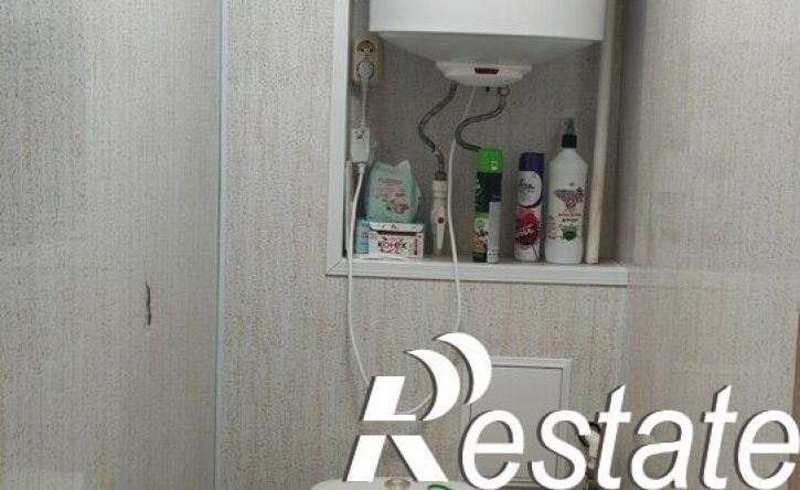 2-комн квартира улица Титова, 61,  д. 61