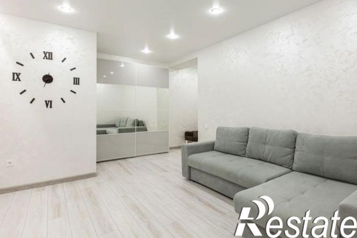 1-комн квартира Академика Курчатова, 10