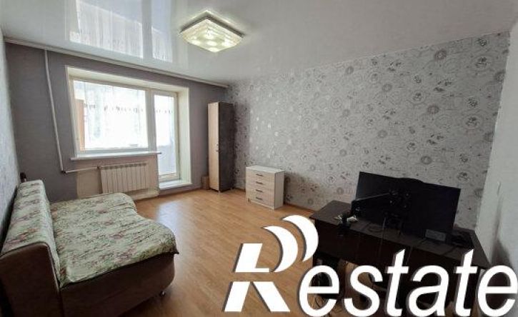 3-комн квартира улица 9 Января, 65,  д. 65