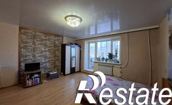 3-комн квартира улица 9 Января, 65,  д. 65